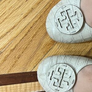 Sand Tory Burch size 11 Reva ballet flat